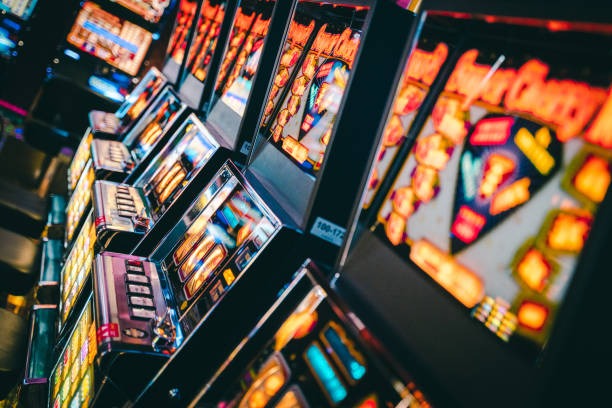 nowgoal888 platform showing live baccarat table and mobile interface